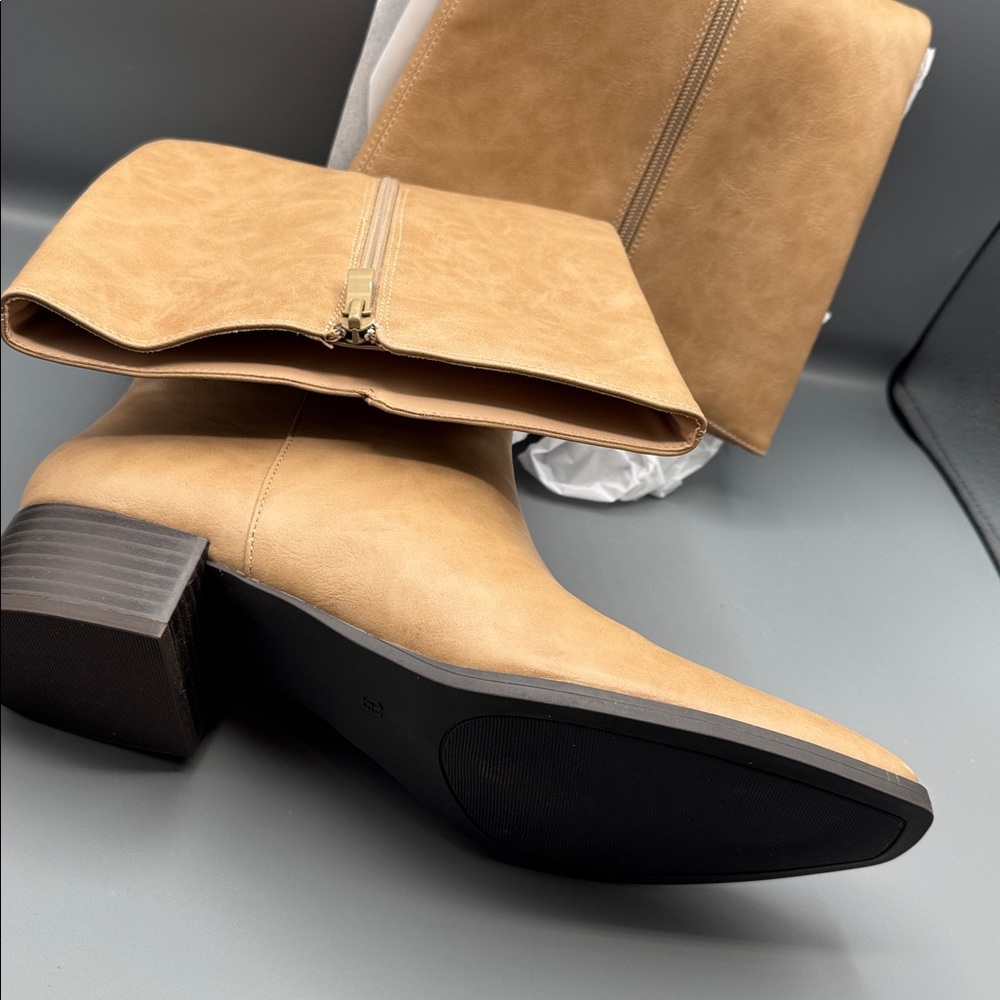 Journee Devri Boots - Picture 4 of 4